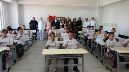 Çanakkale'de 80 bin 193 öğrenci karne aldı