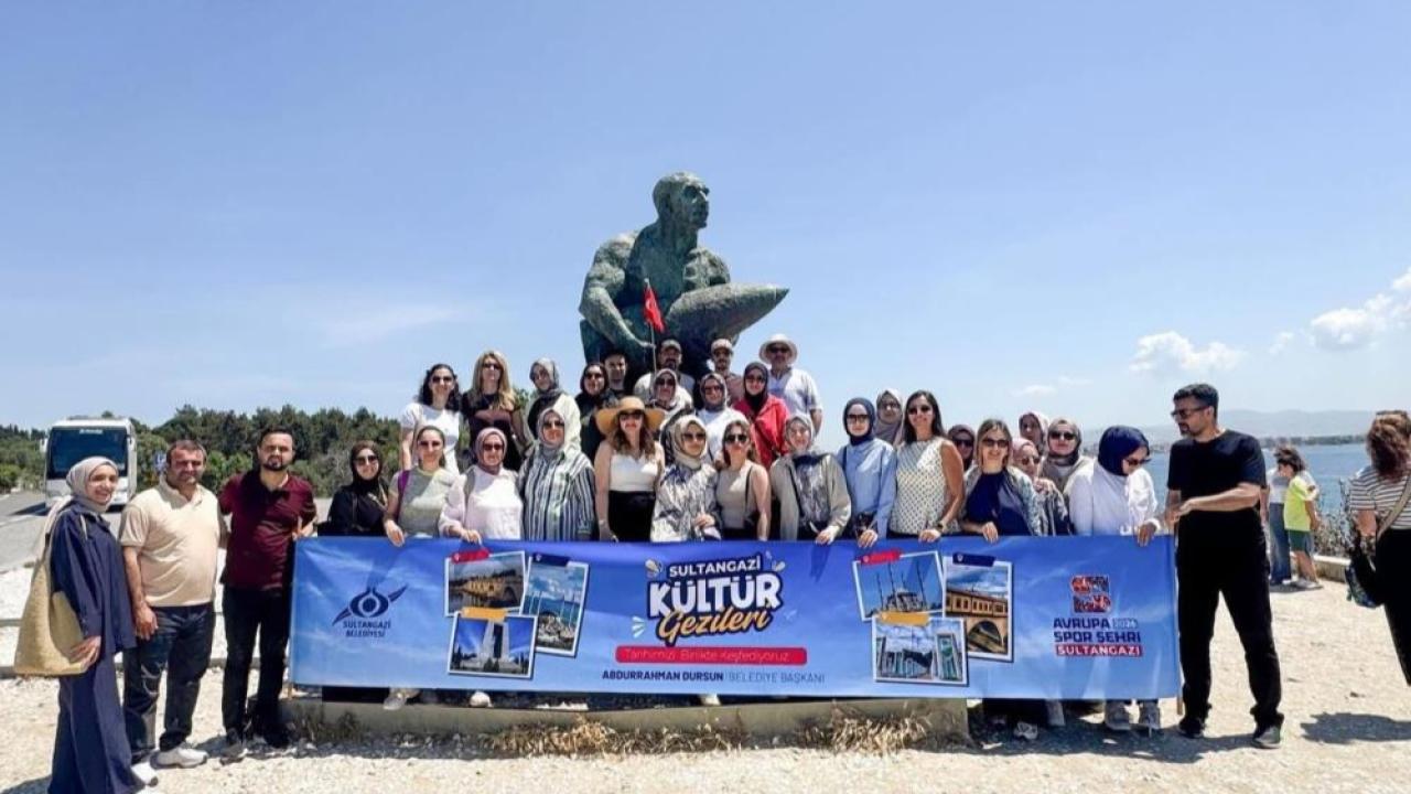 Sultangazi Belediyesi’nden Kültür Atağı: Bursa, Edirne ve Çanakkale Turları Başladı