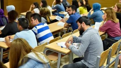Üniversitede Hazırlık Eğitimi Değişti! Başarısız Olanları Bekleyen Kritik Detay Dikkat Çekti
