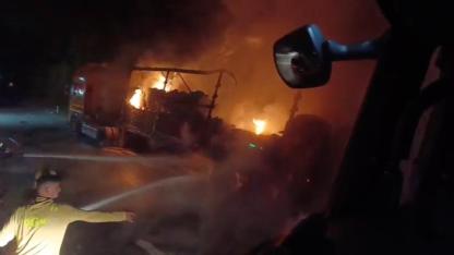 Çanakkale’de Seyir Halindeki Tır Alev Topuna Döndü! Sürücü Son Anda Kurtuldu
