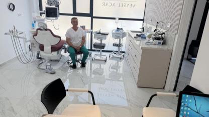 Veysel Acar yeni kliniğinde hasta kabulüne başladı