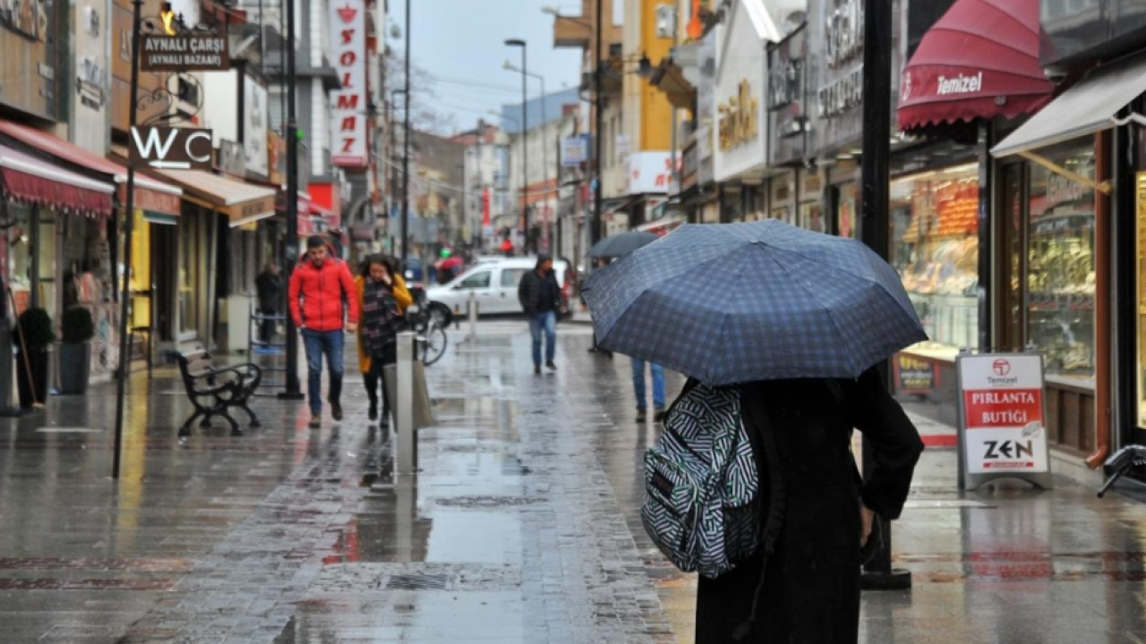 Meteoroloji Çanakkale'yi Uyardı: 3 İlçede Kuvvetli Sağanak Alarmı!